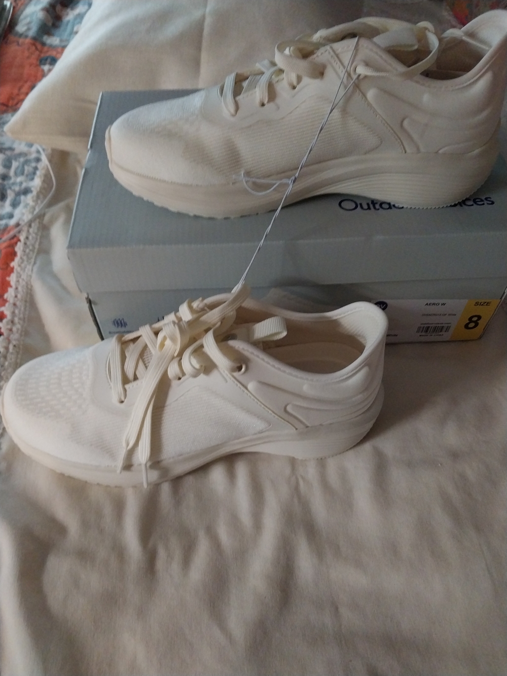 Outdoor Voices Off-White Lace-Up Women's Sneakers